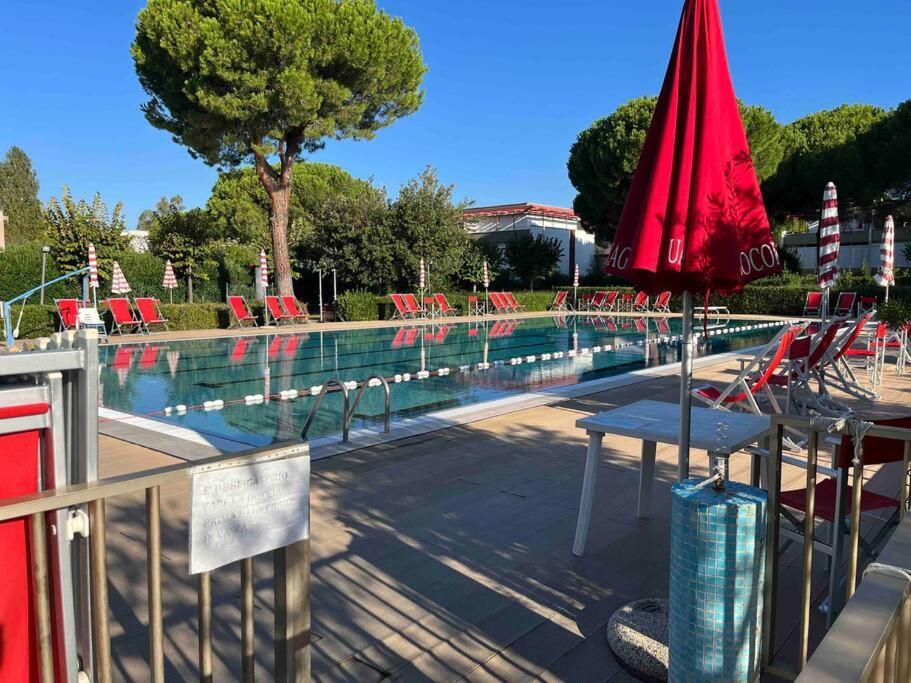 Casina Mare Bibbona Apartment Marina Di Bibbona Luaran gambar